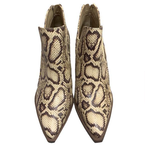 NEW Vince Camuto Snakeskin Leather Bootie| Size 7 - Picture 4 of 12